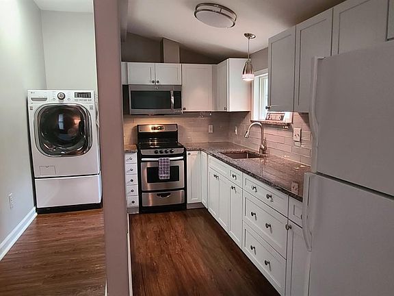 5th image of 550 Spartan Ave