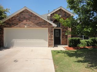 4413 Emerald Leaf Dr, Mansfield, TX 76063