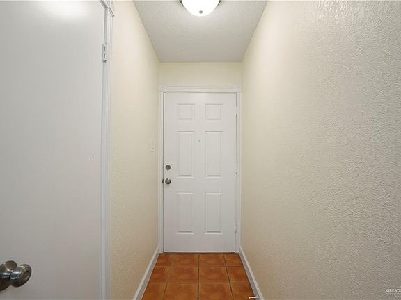 4th image of 5800 N 23rd Ln
