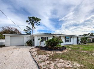 1520 Pearl St, Nokomis, FL 34275