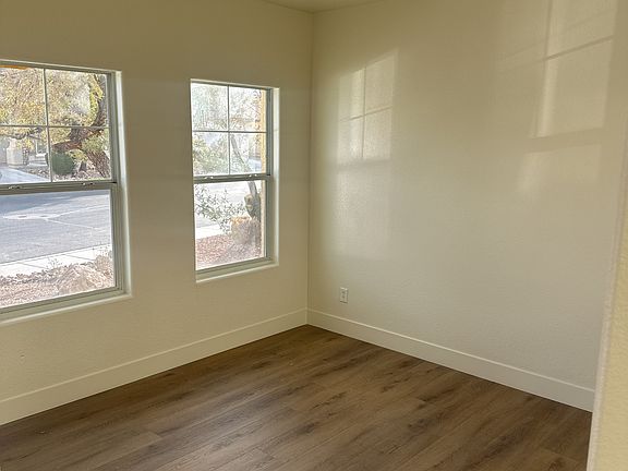 4th image of 3760 Prairie Orchid Ave