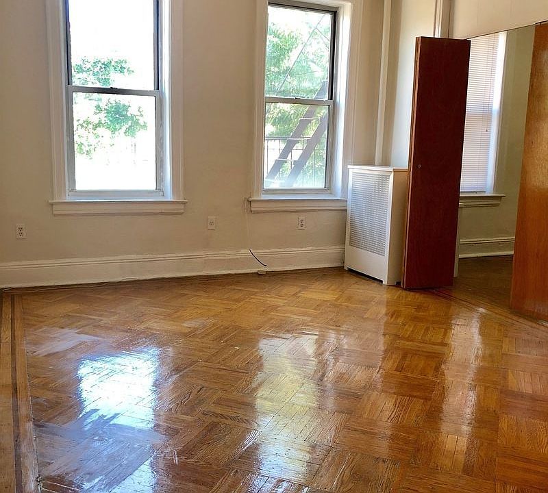 1st image of 3167 37th St APT 2