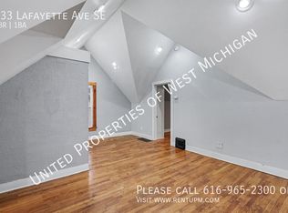 833 Lafayette Ave SE, Grand Rapids, MI 49507