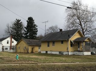 330 N Leavitt Rd, Leavittsburg, OH 44430