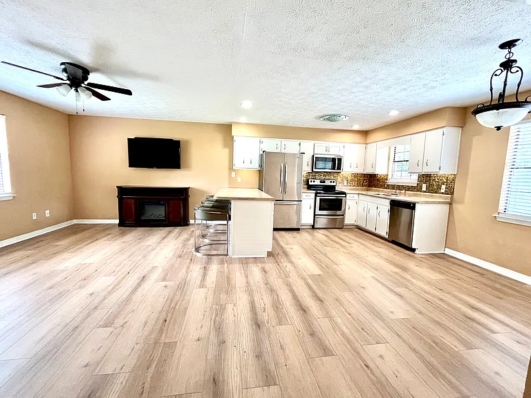 9713 Bear St — Photo 25