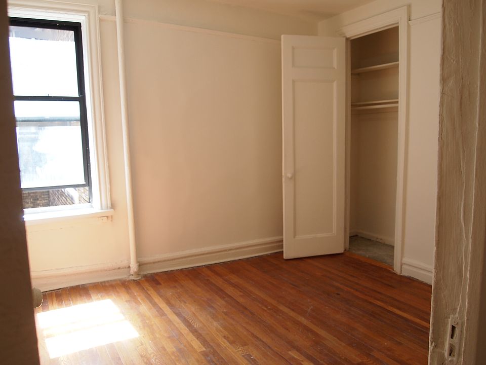 Building Photo 3
