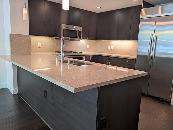 4th image of 325 China Basin St Unit 414