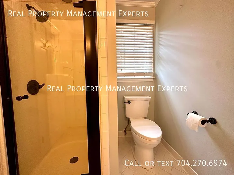 640 Barington Pl — Photo 19
