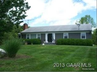 60 Friends Ln, Staunton, VA 24401