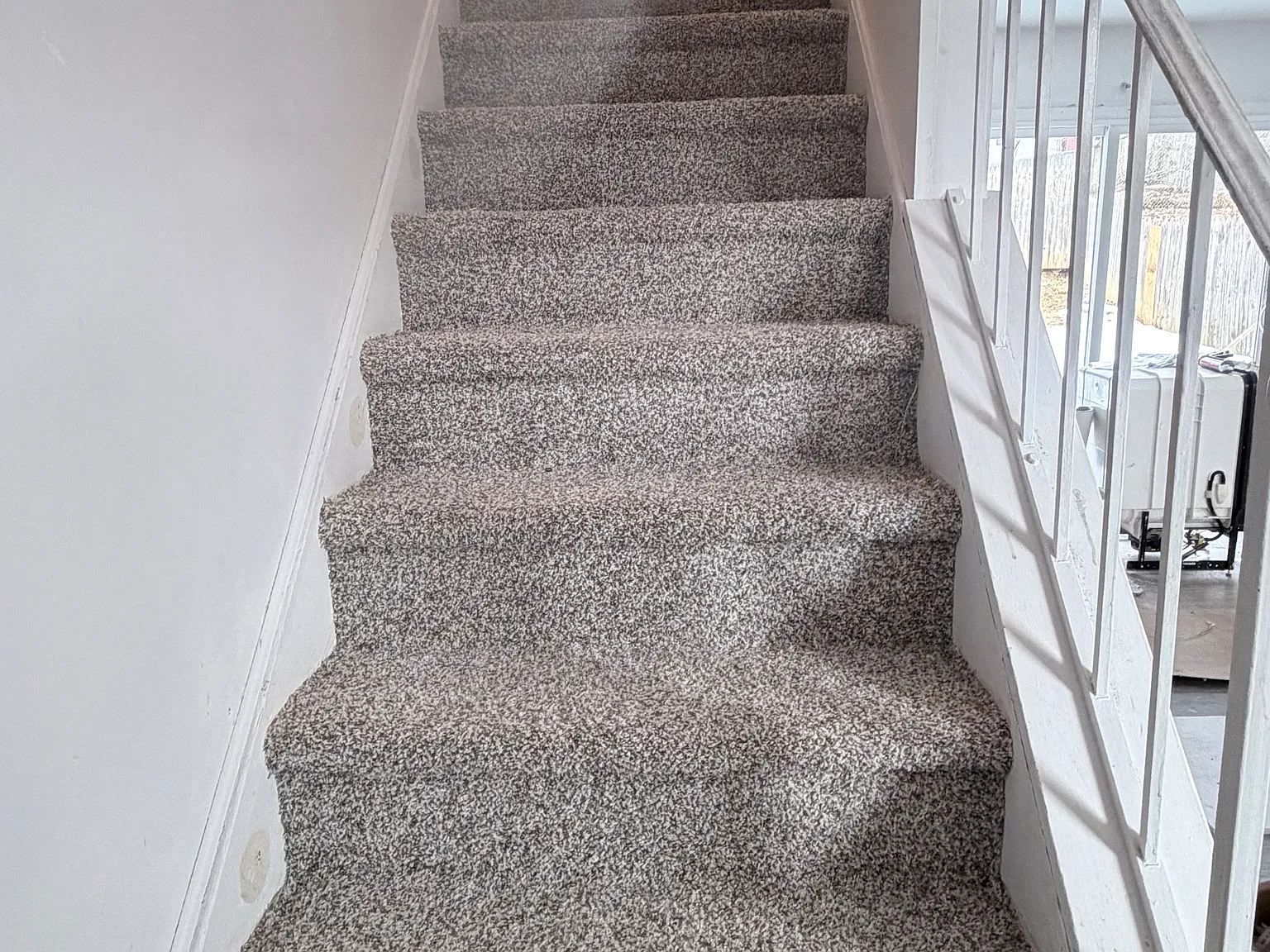 131 Hampshire Rd — Photo 3