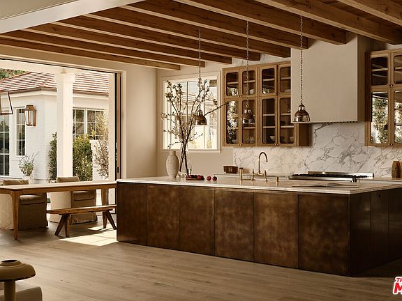 2nd image of 15620 Woodvale Rd