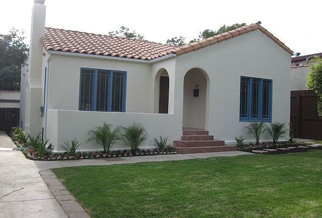 1st image of 947 N Laurel Ave