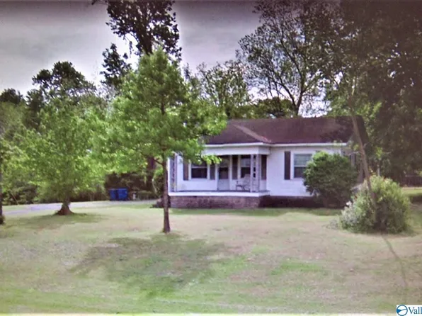 910 Horton Rd, Albertville, AL 35950