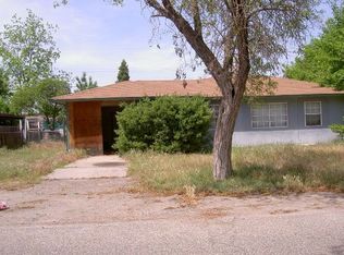5439 E Ashcroft Ave, Fresno, CA 93727