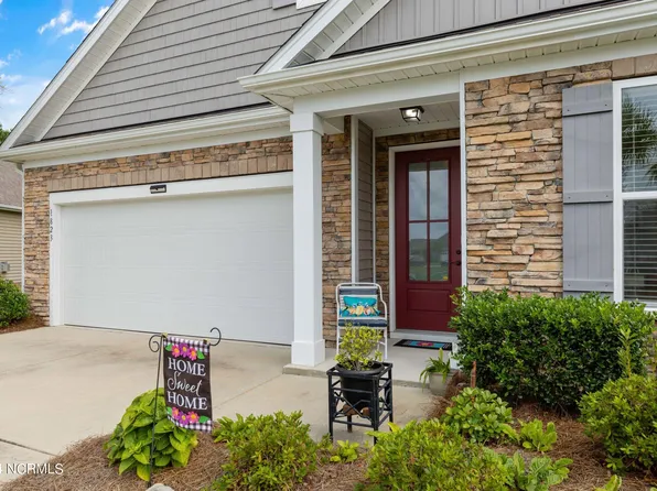 1823 Bards Drive SE, Bolivia, NC 28422