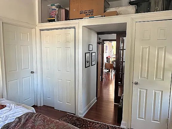 5th image of 100 Seeley St #2
