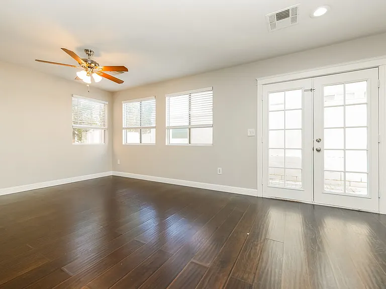 9453 Grandview Spring Ave — Photo 8
