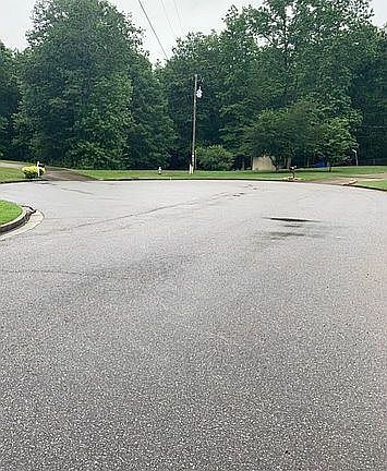 3rd image of 235 Carlin Ct