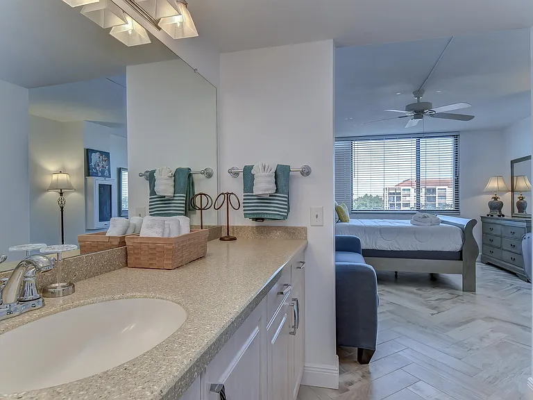 6322 Palma Del Mar Blvd S #505 — Photo 34