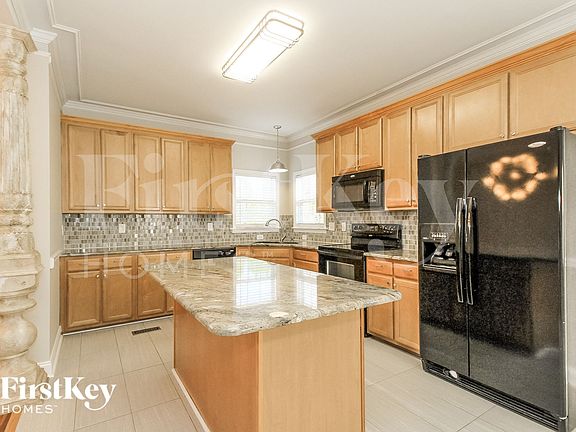 5th image of 7240 Orchard Path Dr