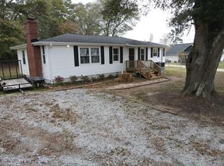 904 Hampton Rd, Lyman, SC 29365