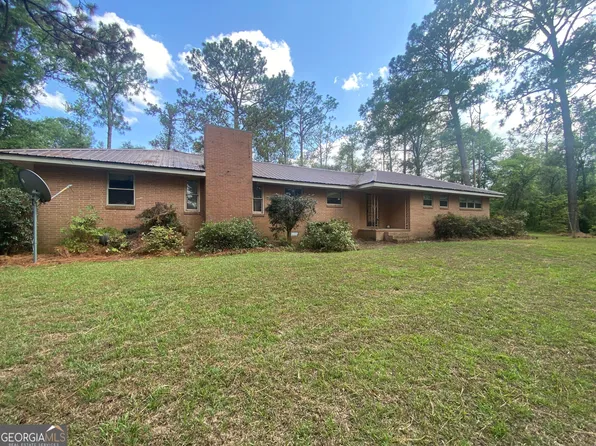 1944 Empire Chester Hwy, Cochran, GA 31014