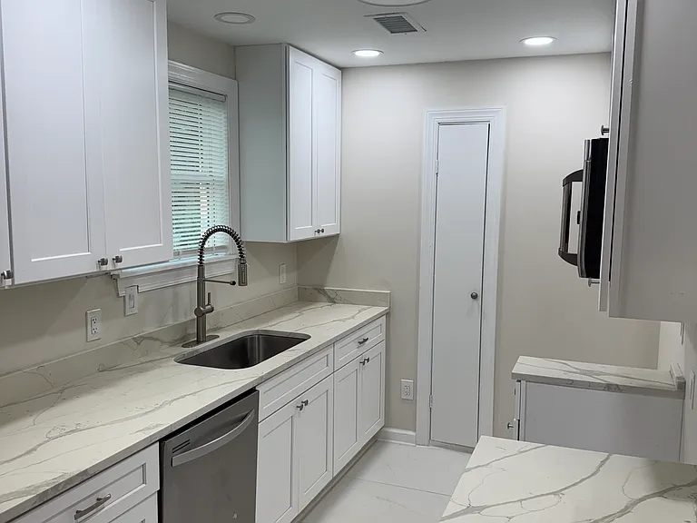4816 Spottswood Ave — Photo 4