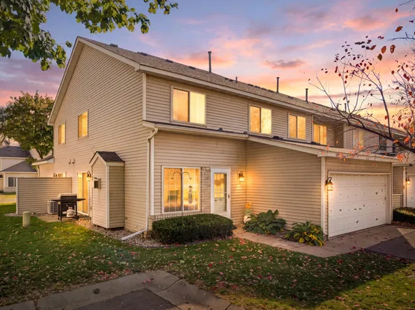 2260 Williams Dr, Burnsville, MN 55337