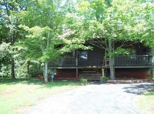 3080 Wallace Rd, Gainesville, GA 30507