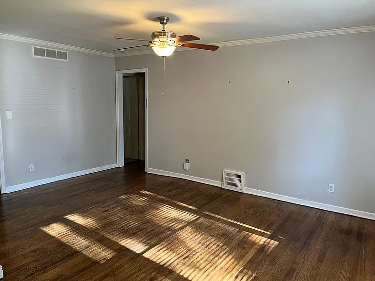 7804 Juniper Dr — Photo 8