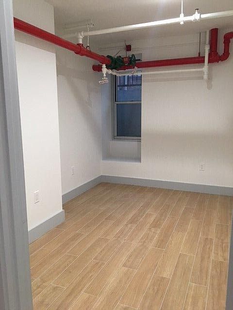 1st image of 48 Meserole St APT 1B