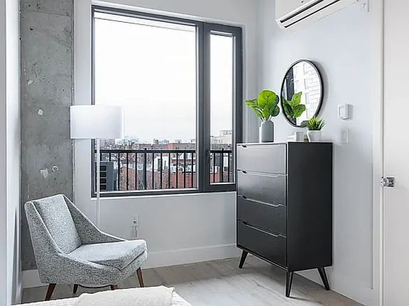 4th image of 815 Flatbush Ave APT 505