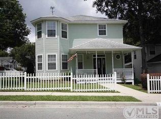 1978 Mallory Sq, Tallahassee, FL 32308