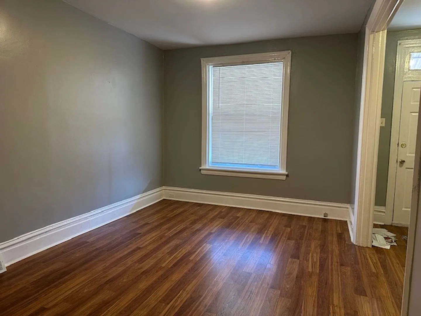 This inviting 3-bedroom, 1-bathroom home in Harrisburg School District offers 2 levels of living ... — Photo 2