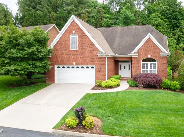 8736 Warm Springs Way, Knoxville, TN 37923