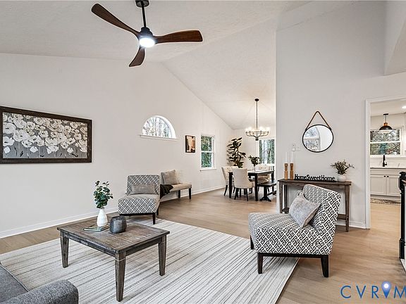 5th image of 5924 Saint Moritz Dr
