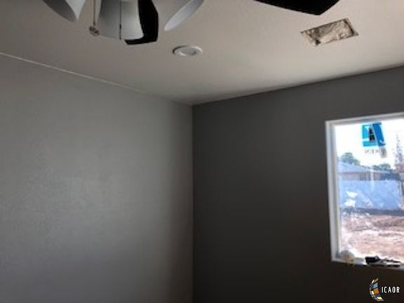 5th image of 753 Walnut Ave
