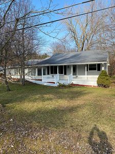 5080 Dove Rd, Smiths Creek, MI, 48074