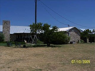 3rd image of 1400 County Road 412