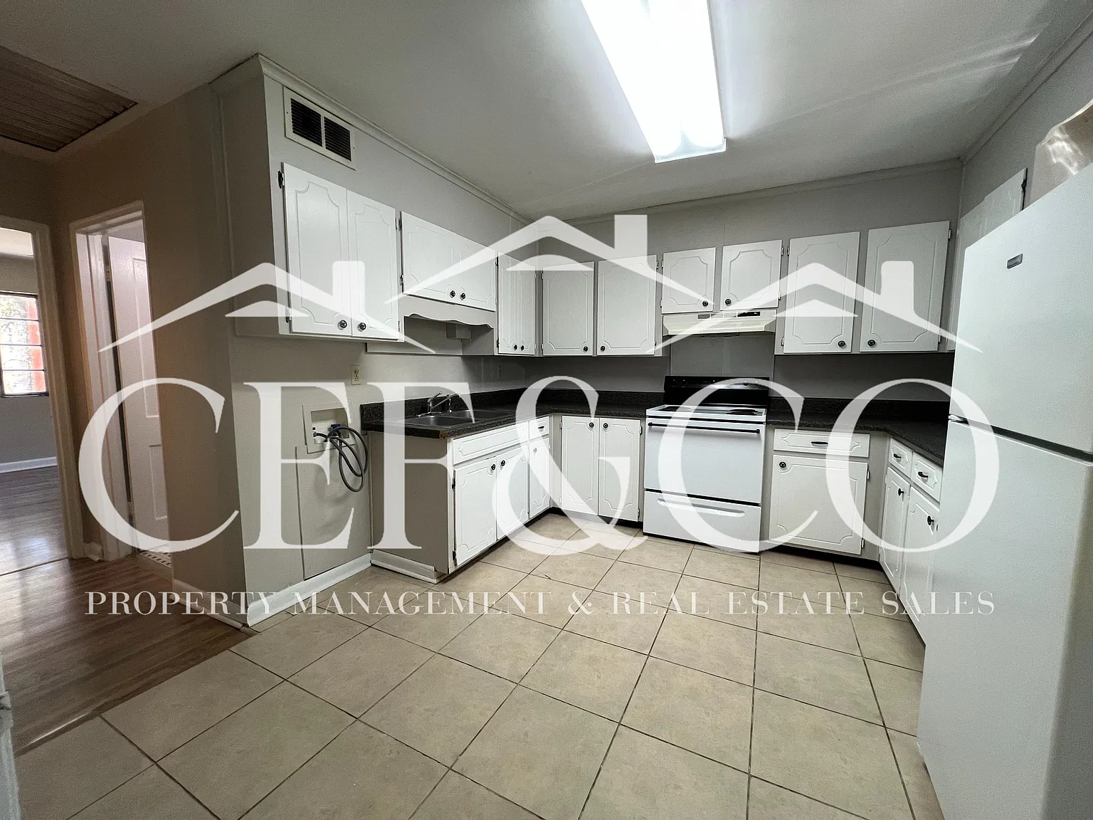 3 bed, 1200 sqft, $850 — Photo 3
