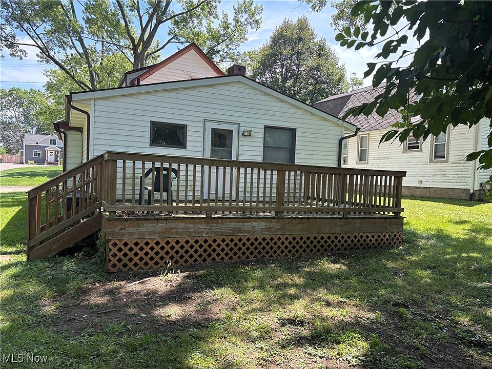 229 N East St, Medina, OH 44256 | Zillow