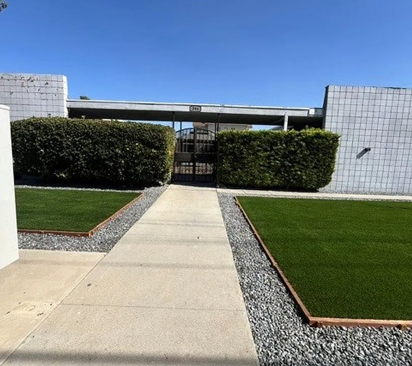 546 N Floral St