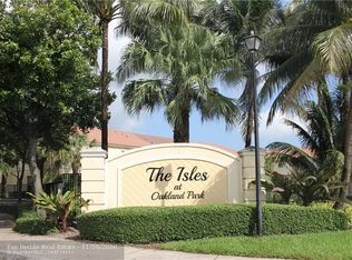 3190 NW 31st Ter, Oakland Park, FL 33309