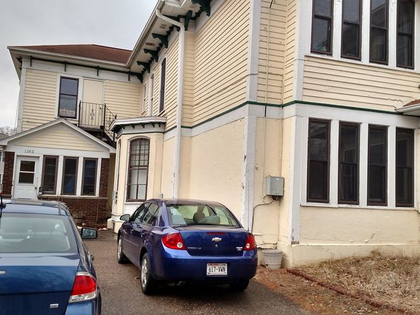 1202 Graham Ave #1202