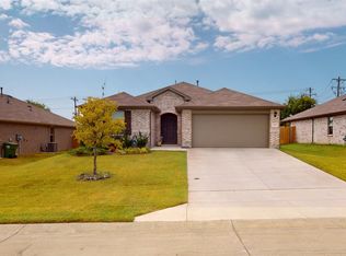 13557 Gunsmoke Ln, Cresson, TX 76035