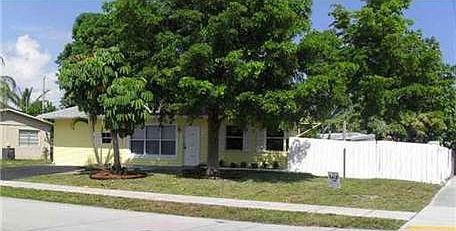 F1116591_101_12