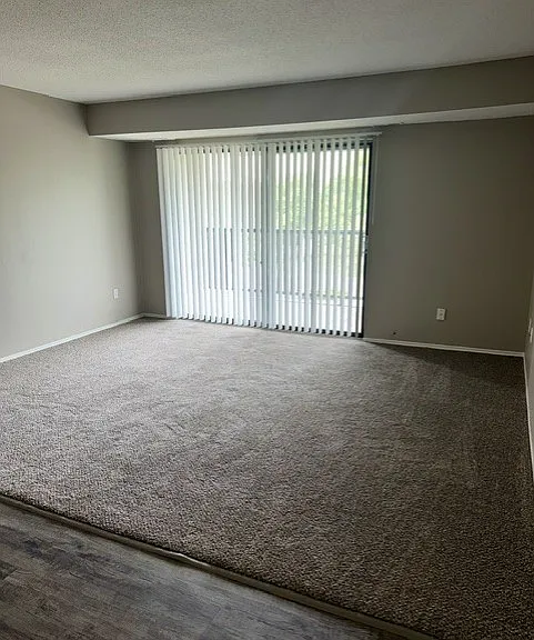 Beacon Point Apartments — Photo 22