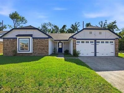 2800 English Colony Dr, La Place, LA, 70068