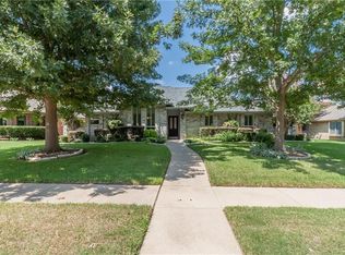 710 Meadowglen Cir, Coppell, TX 75019