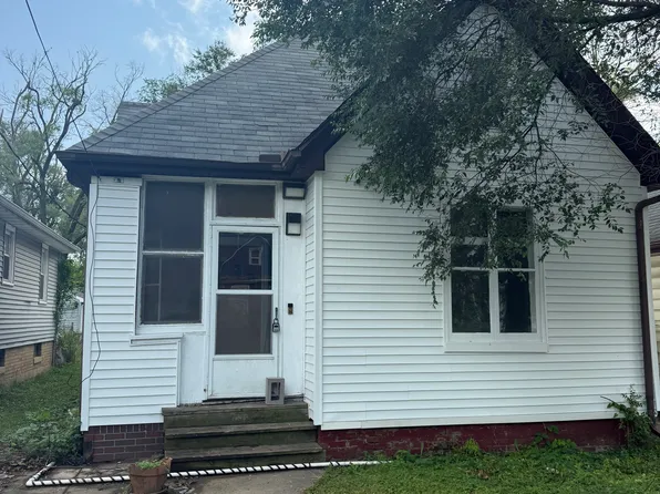 818 W Nowland Ave, Peoria, IL 61604